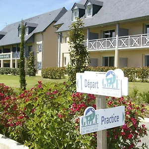 Station touristique Le Domaine Du Golf Country Club De Bigorre Pouzac